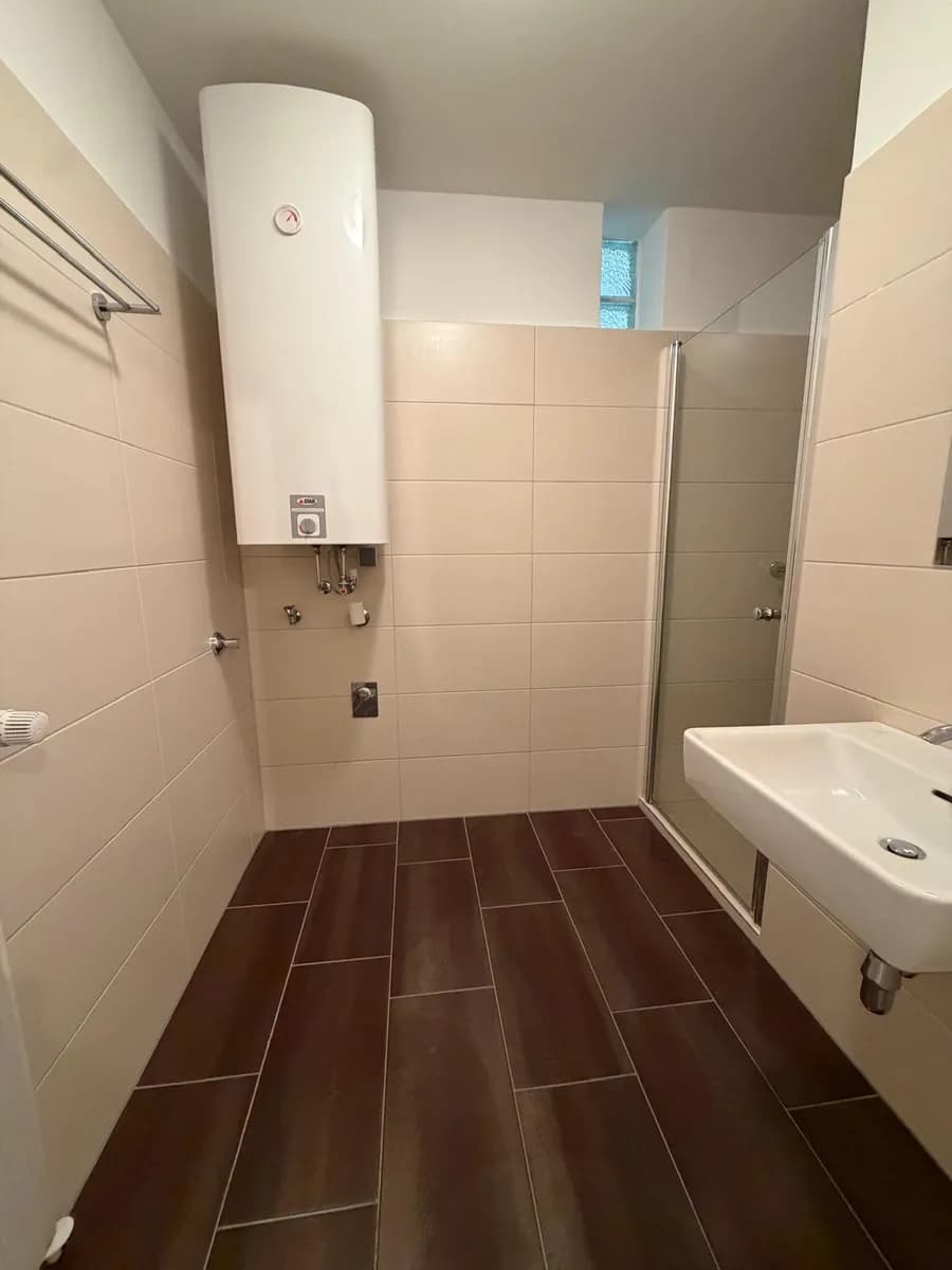2-Zimmer-Wohnung mieten in Eisenstadt – 67,5 m², € 880 – Bild 8 von 12