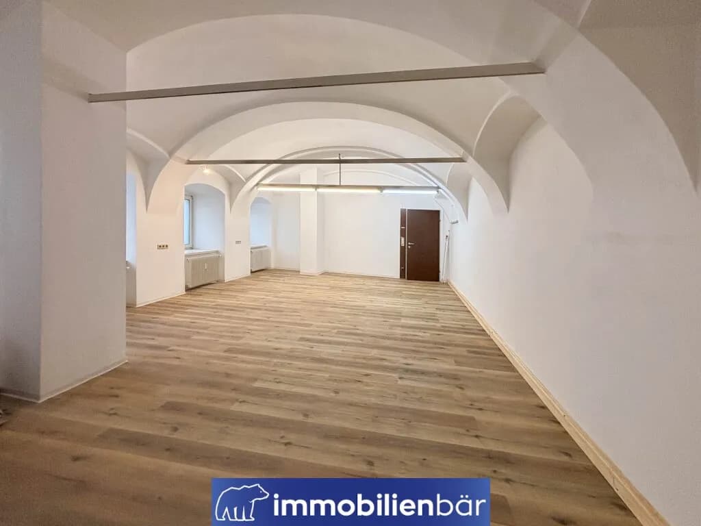 1-Zimmer-Gewerbeimmobilie mieten in Rohrbach – 76,65 m², € 309 – Bild 8 von 11