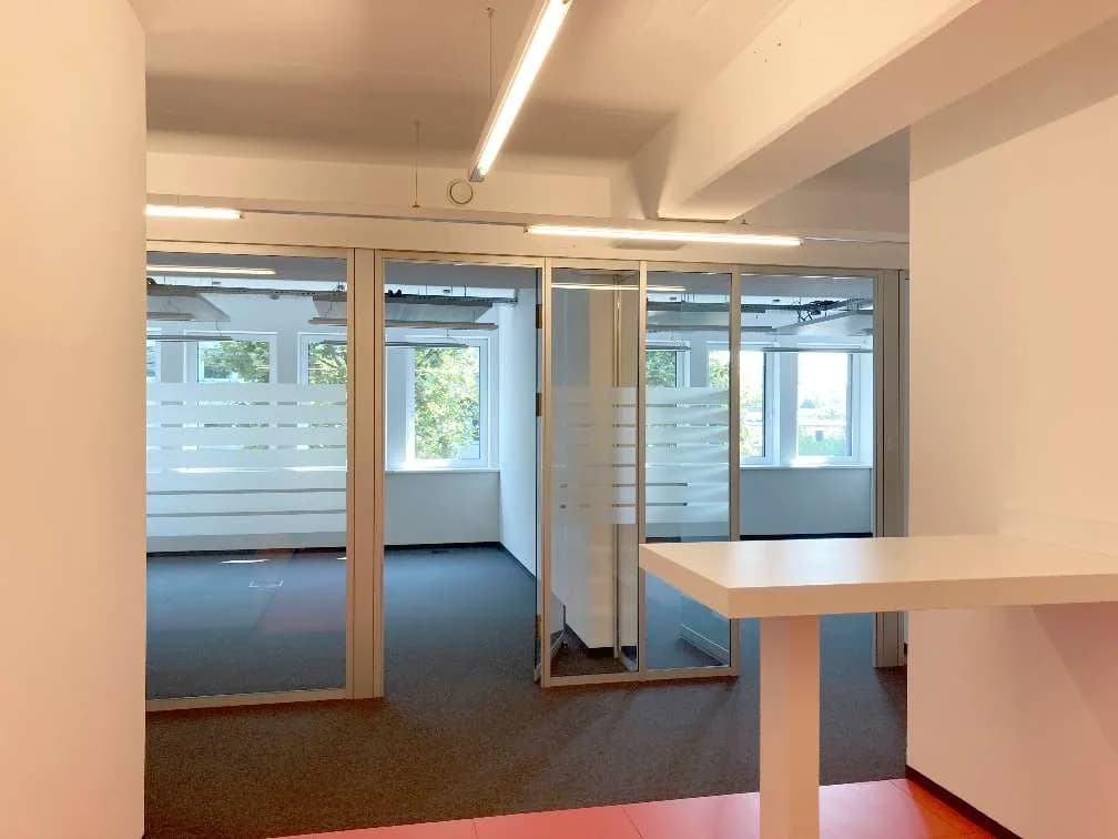Gewerbeimmobilie mieten in Linz – 425 m², € 13 – Bild 4 von 11