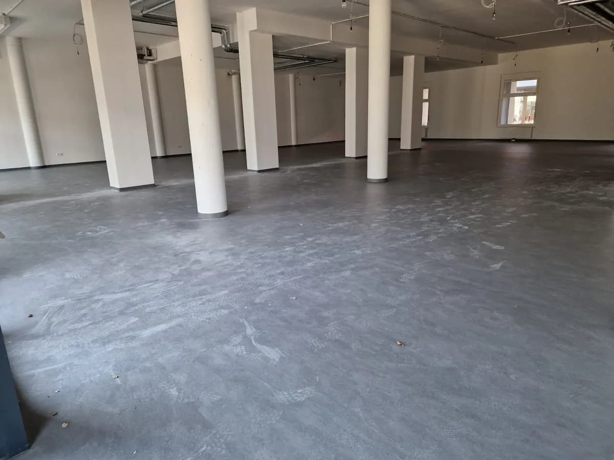 1-Zimmer-Gewerbeimmobilie mieten in Wien – 394 m², € 5.333 – Bild 8 von 9