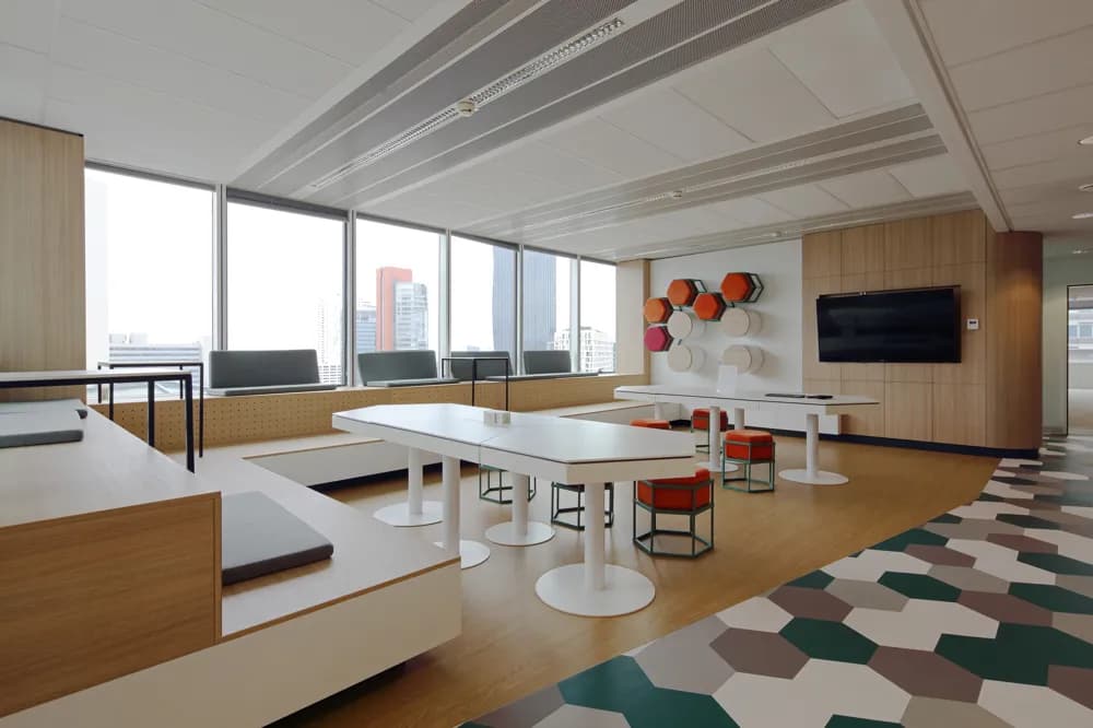 Gewerbeimmobilie mieten in Wien – 1 451 m², € 15 – Bild 2 von 14