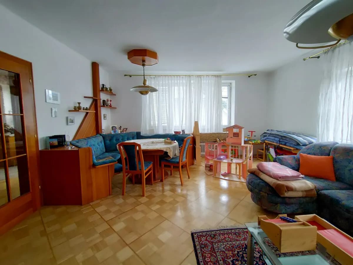 7-Zimmer-Wohnung kaufen in Steyr – 180 m², € 270.000 – Bild 3 von 10