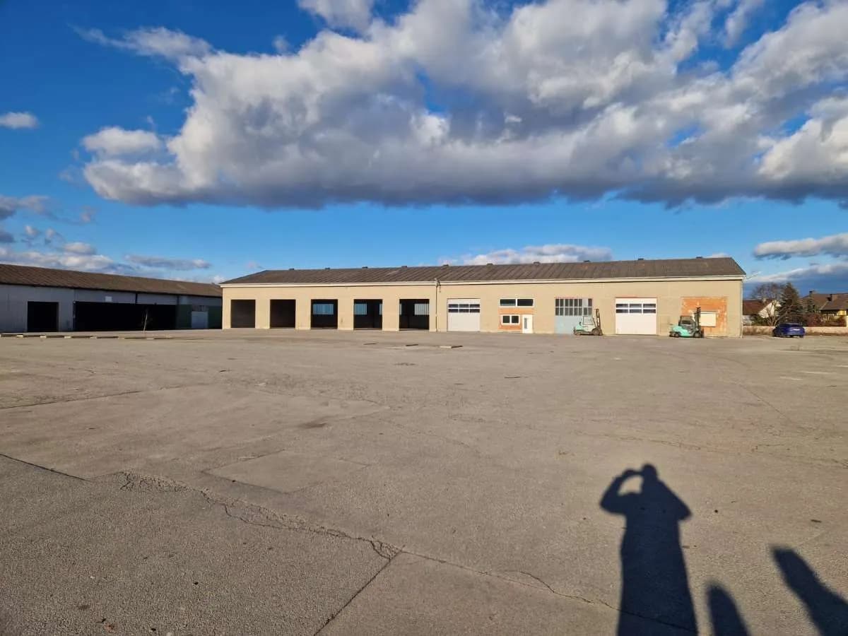 Immobilie mieten in Mistelbach – 1 500 m²