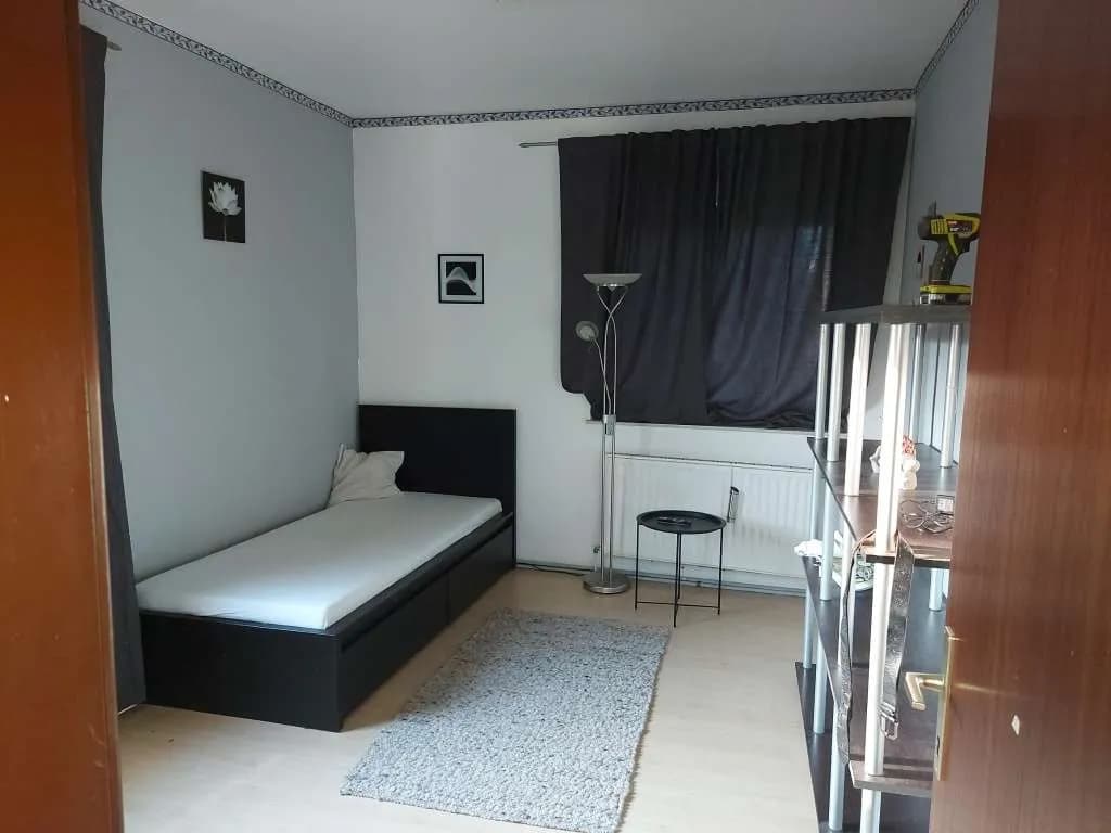 8-Zimmer-Haus mieten in Baden – 200 m², € 1.650 – Bild 12 von 15