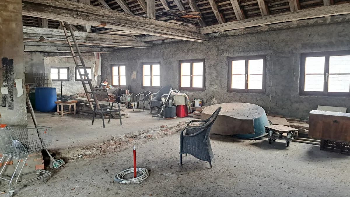 Wohnung kaufen in Steyr – 120 m², € 120.000 – Bild 2 von 7