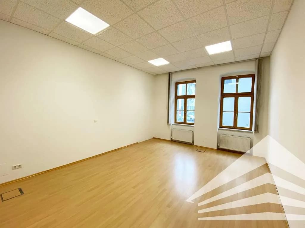 4-Zimmer-Gewerbeimmobilie mieten in Linz – 106 m², € 1.175 – Bild 3 von 7