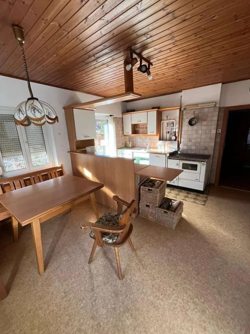 6-Zimmer-Gewerbeimmobilie kaufen in Amstetten – 180 m², € 175.000 – Bild 12 von 21