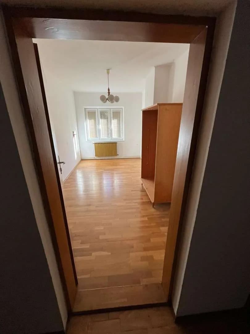 6-Zimmer-Gewerbeimmobilie kaufen in Amstetten – 180 m², € 175.000 – Bild 16 von 21