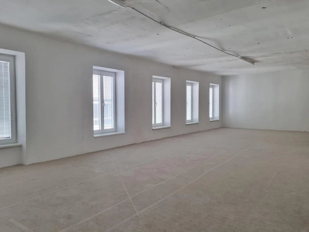 Gewerbeimmobilie mieten in Sankt Pölten Land – 96 m², € 950 – Bild 2 von 8