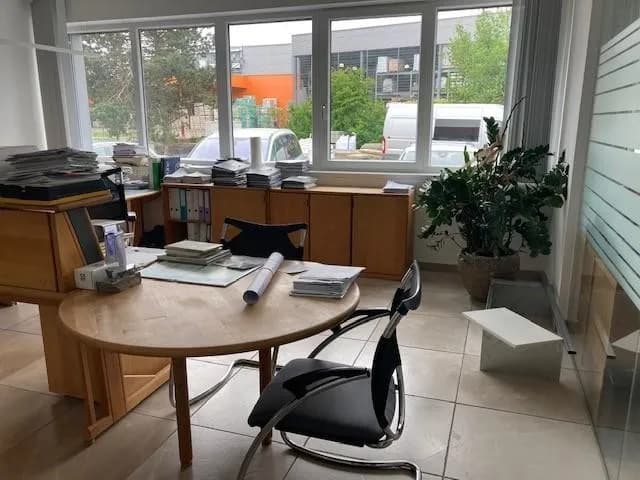 Gewerbeimmobilie mieten in Wels – 999 m² – Bild 4 von 8