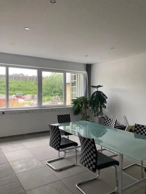 Gewerbeimmobilie mieten in Wels – 999 m² – Bild 5 von 8