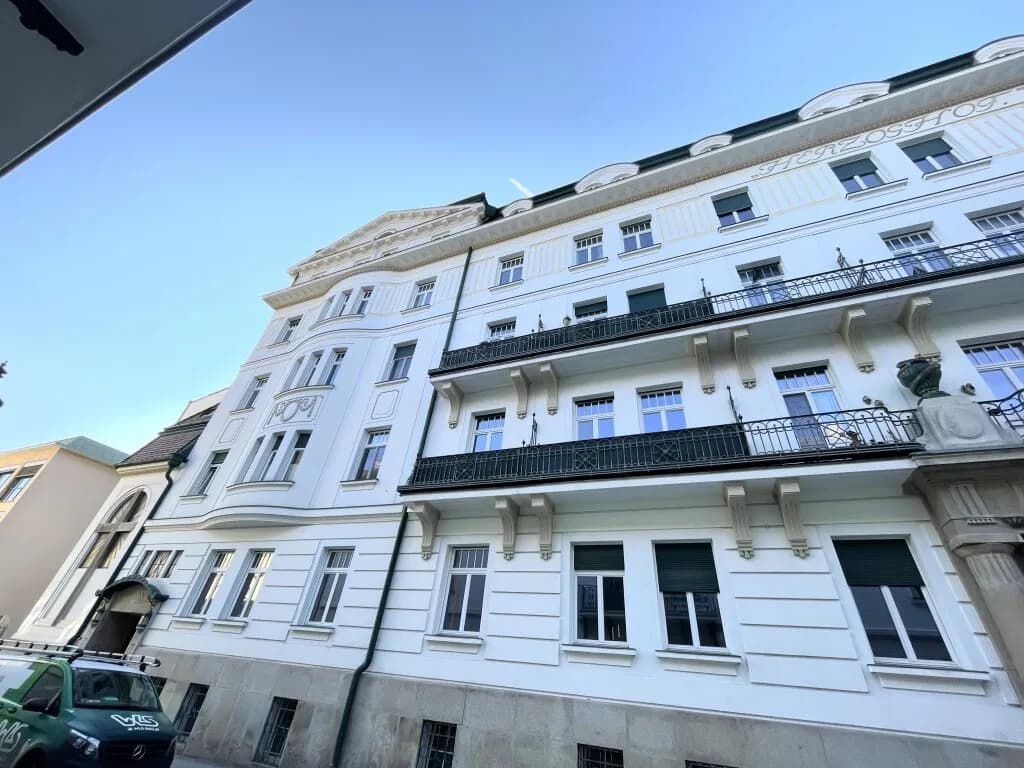 Wohnung kaufen in Baden – 106 m², € 549.000 – Bild 1 von 50