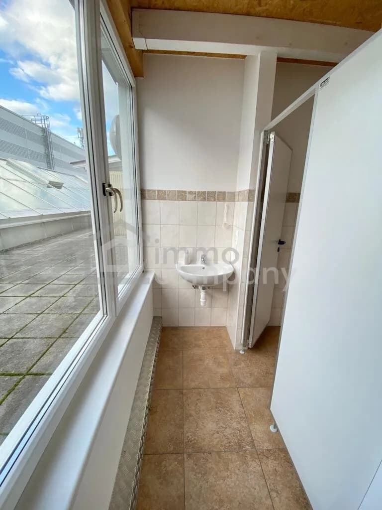 Gewerbeimmobilie mieten in Kufstein – 50 m², € 750 – Bild 3 von 6