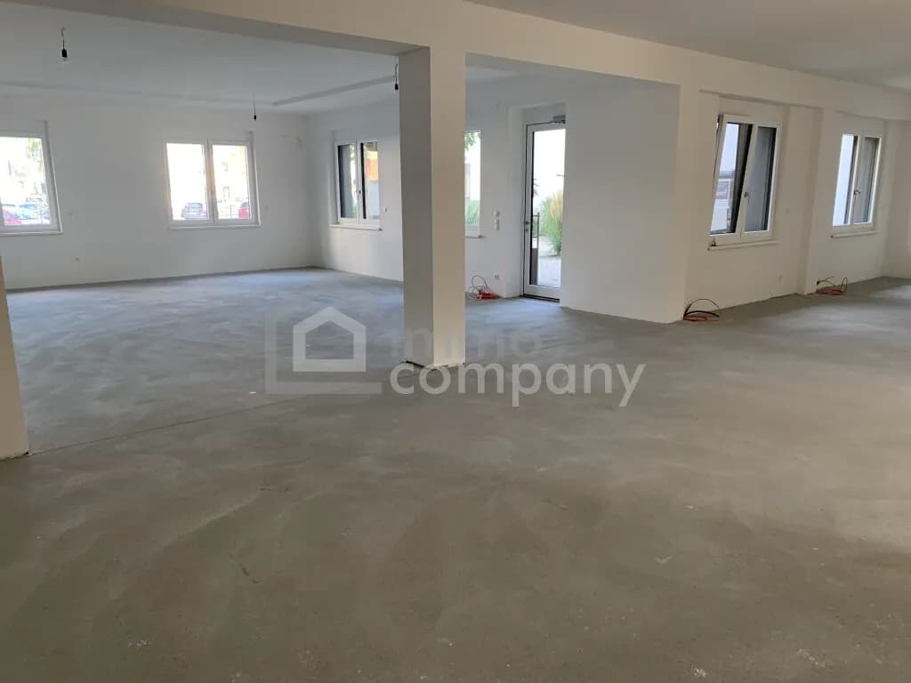 Gewerbeimmobilie mieten in Neusiedl am See – 180 m², € 1.770 – Bild 2 von 12