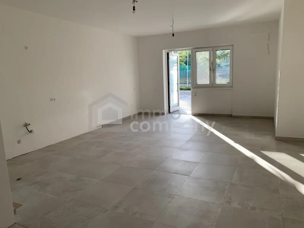 Gewerbeimmobilie mieten in Neusiedl am See – 180 m², € 1.770 – Bild 4 von 12