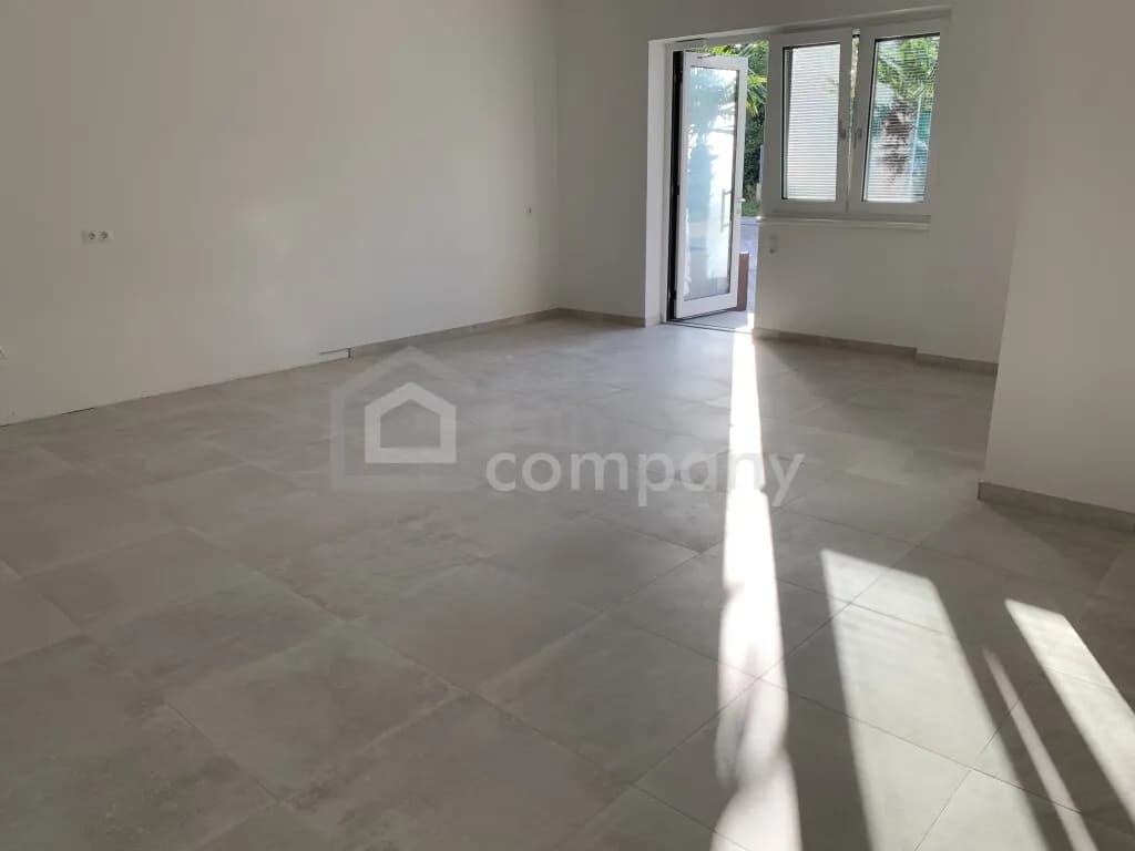 Gewerbeimmobilie mieten in Neusiedl am See – 180 m², € 1.770 – Bild 5 von 12