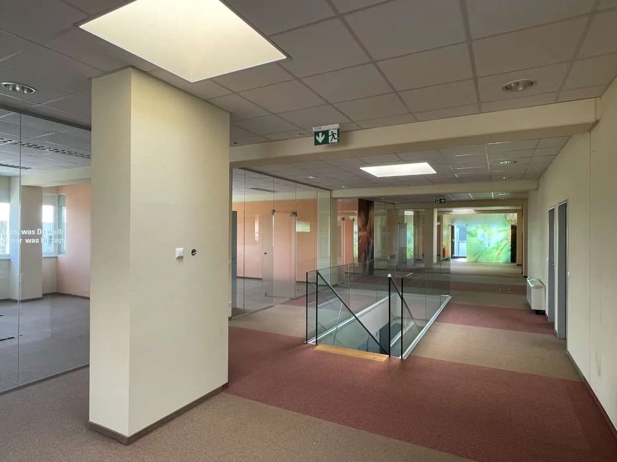 Gewerbeimmobilie mieten in Wien – 545 m², € 8.598 – Bild 9 von 11