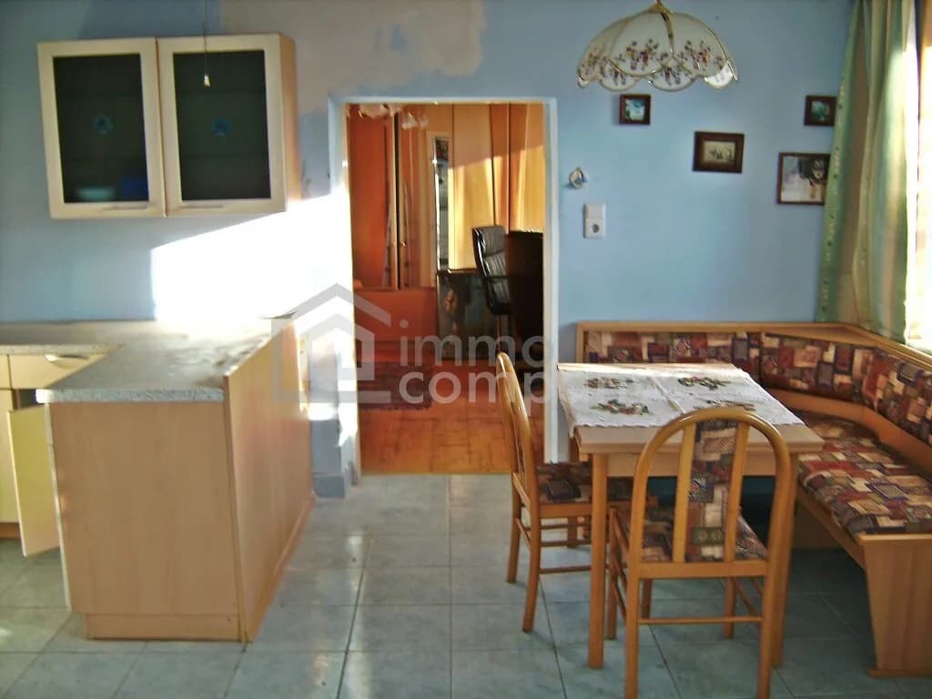 3-Zimmer-Gewerbeimmobilie kaufen in Hollabrunn – 110 m², € 389.000 – Bild 8 von 12