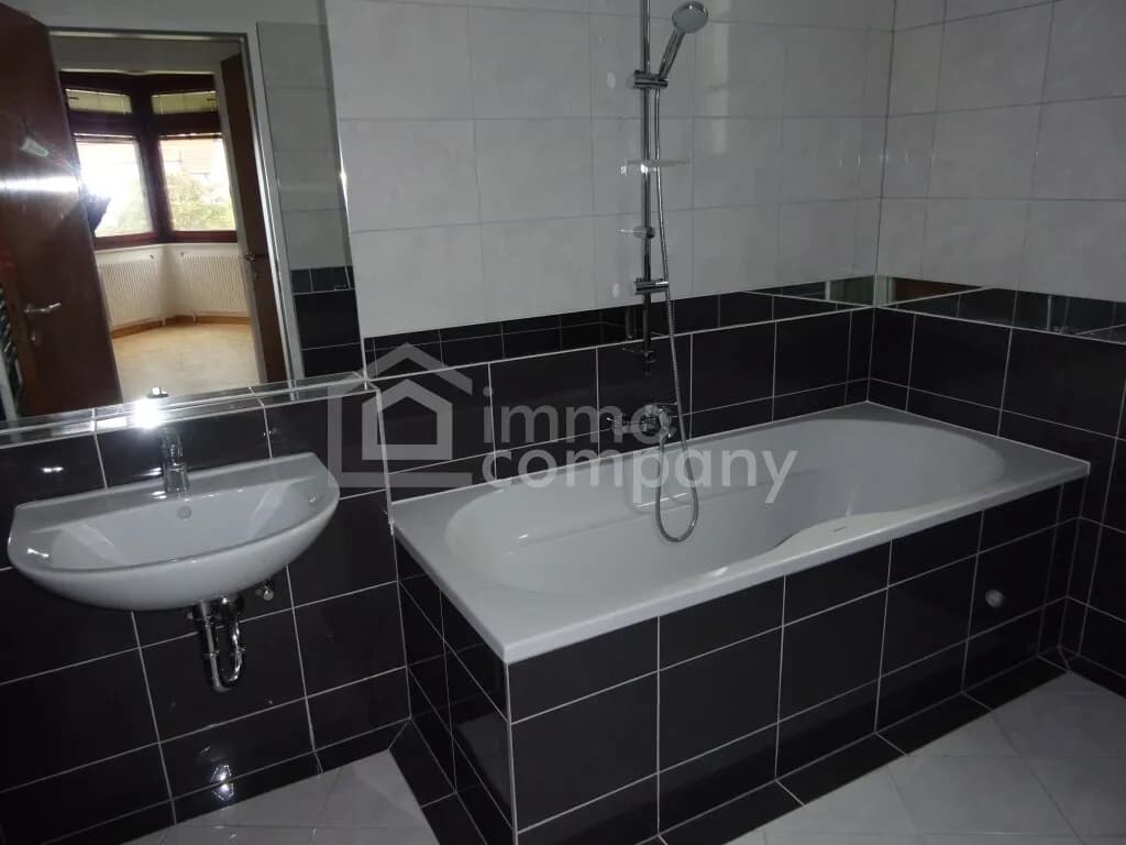 Wohnung kaufen in Hollabrunn – 422 m², € 1.375.000 – Bild 2 von 7