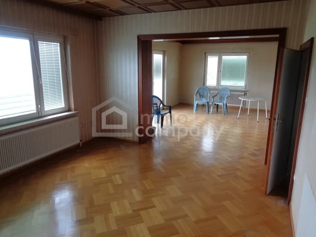 12-Zimmer-Gewerbeimmobilie kaufen in Waidhofen an der Thaya – 1 139 m², € 298.000 – Bild 4 von 17