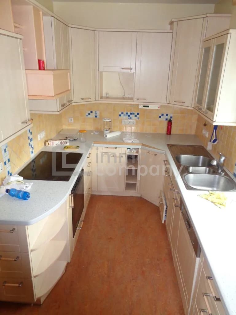 12-Zimmer-Gewerbeimmobilie kaufen in Waidhofen an der Thaya – 1 139 m², € 298.000 – Bild 11 von 17
