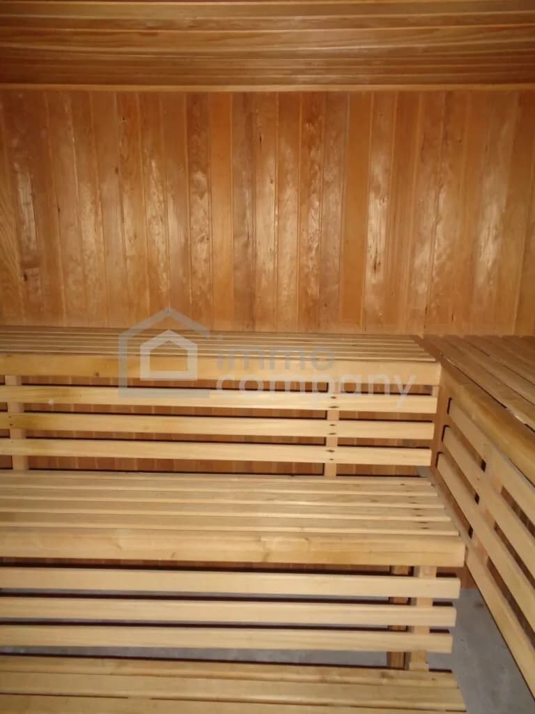12-Zimmer-Gewerbeimmobilie kaufen in Waidhofen an der Thaya – 1 139 m², € 298.000 – Bild 16 von 17