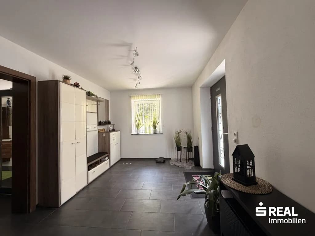 Haus kaufen in Perg – 310 m², € 573.000 – Bild 3 von 33