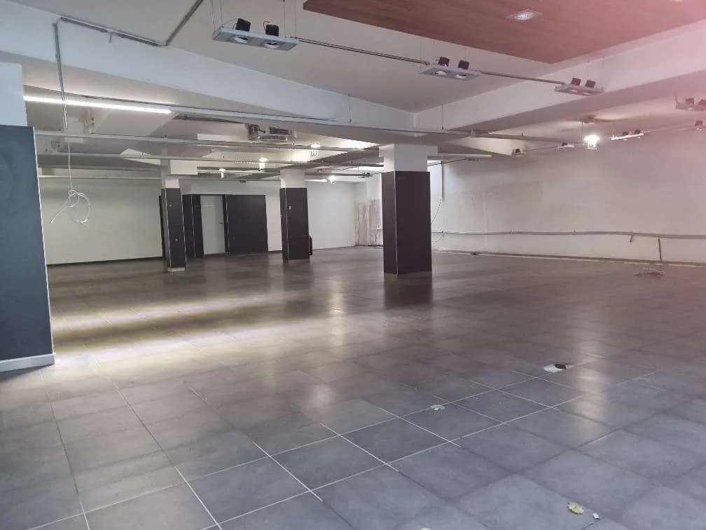 7-Zimmer-Gewerbeimmobilie mieten in Wien – 628 m², € 9.991 – Bild 3 von 5