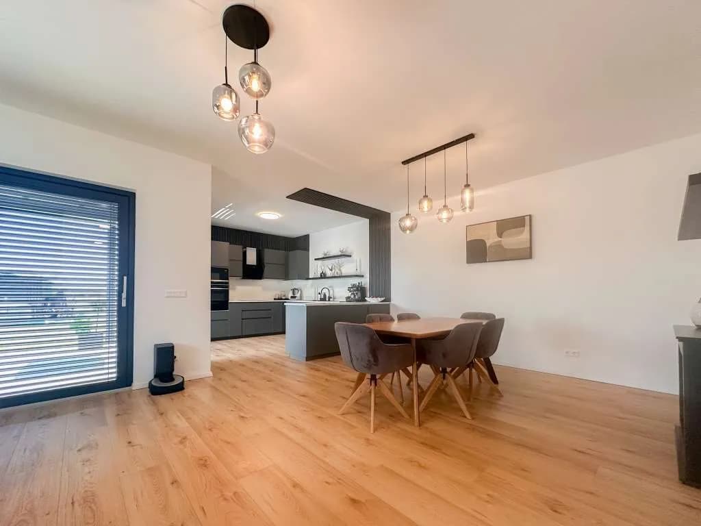 Haus kaufen in Wels-Land – 145 m², € 599.000 – Bild 2 von 20