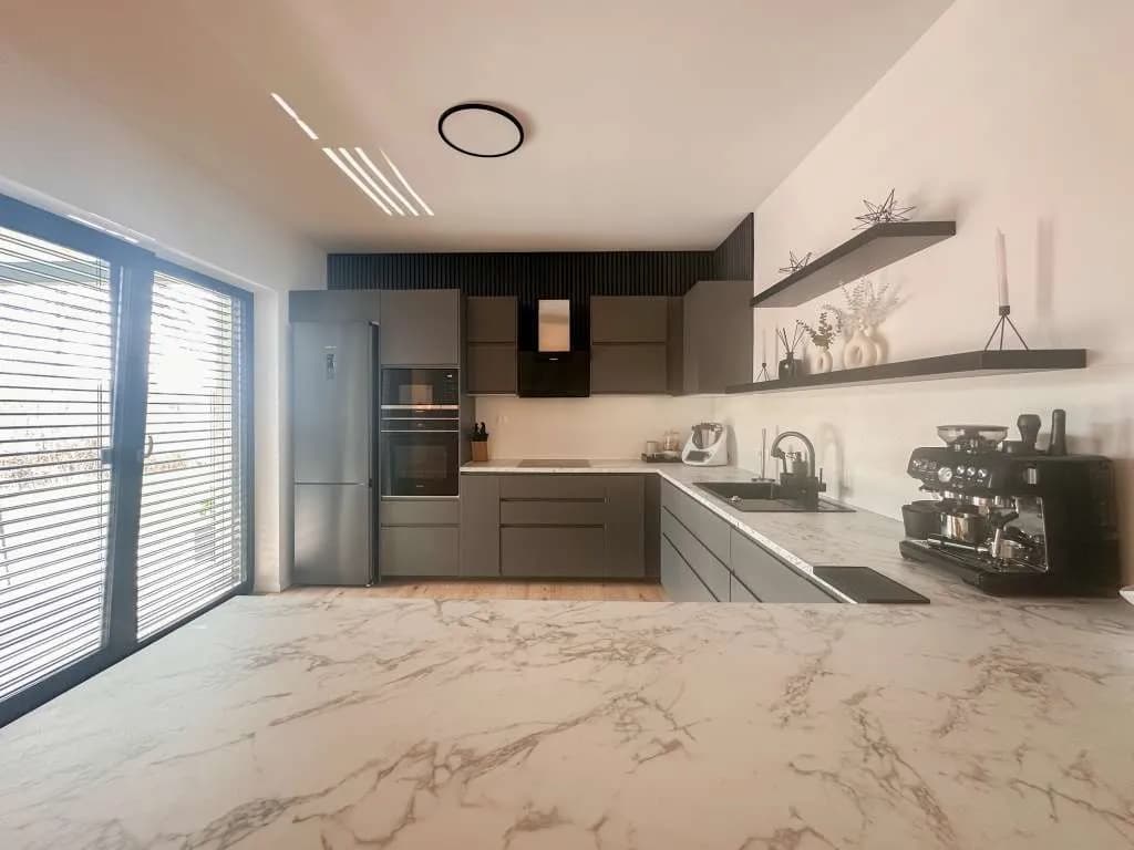 Haus kaufen in Wels-Land – 145 m², € 599.000 – Bild 6 von 20