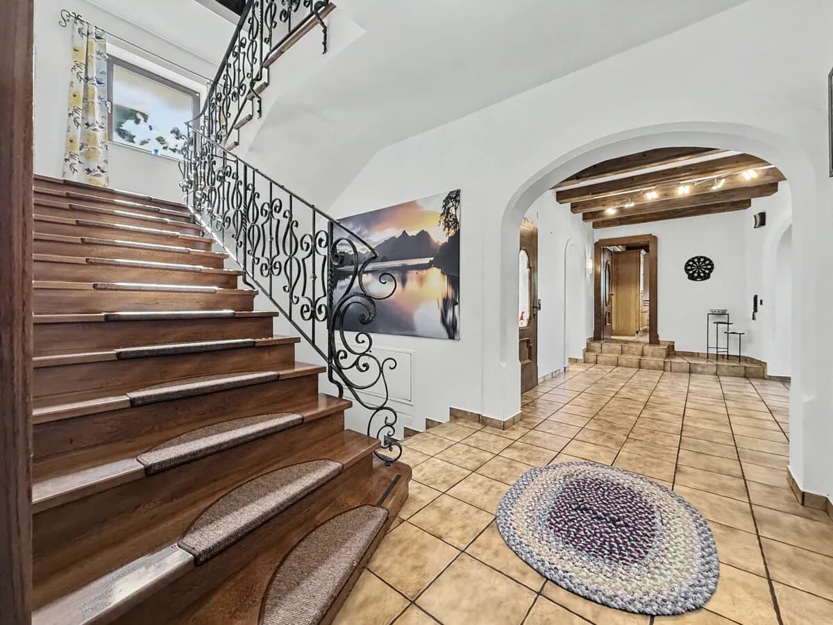 10-Zimmer-Gewerbeimmobilie kaufen in Kufstein – 365 m², € 1.295.000 – Bild 16 von 57