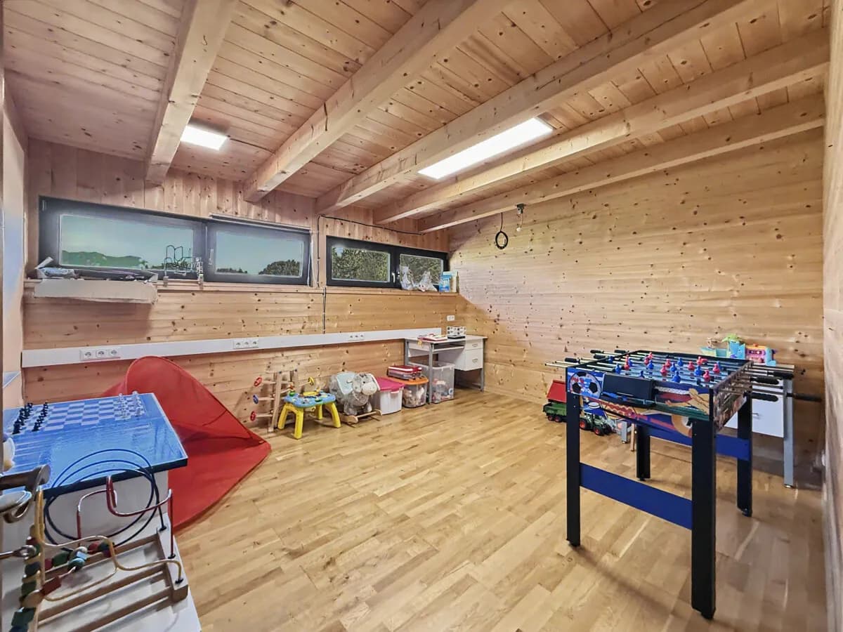 10-Zimmer-Gewerbeimmobilie kaufen in Kufstein – 365 m², € 1.295.000 – Bild 42 von 57