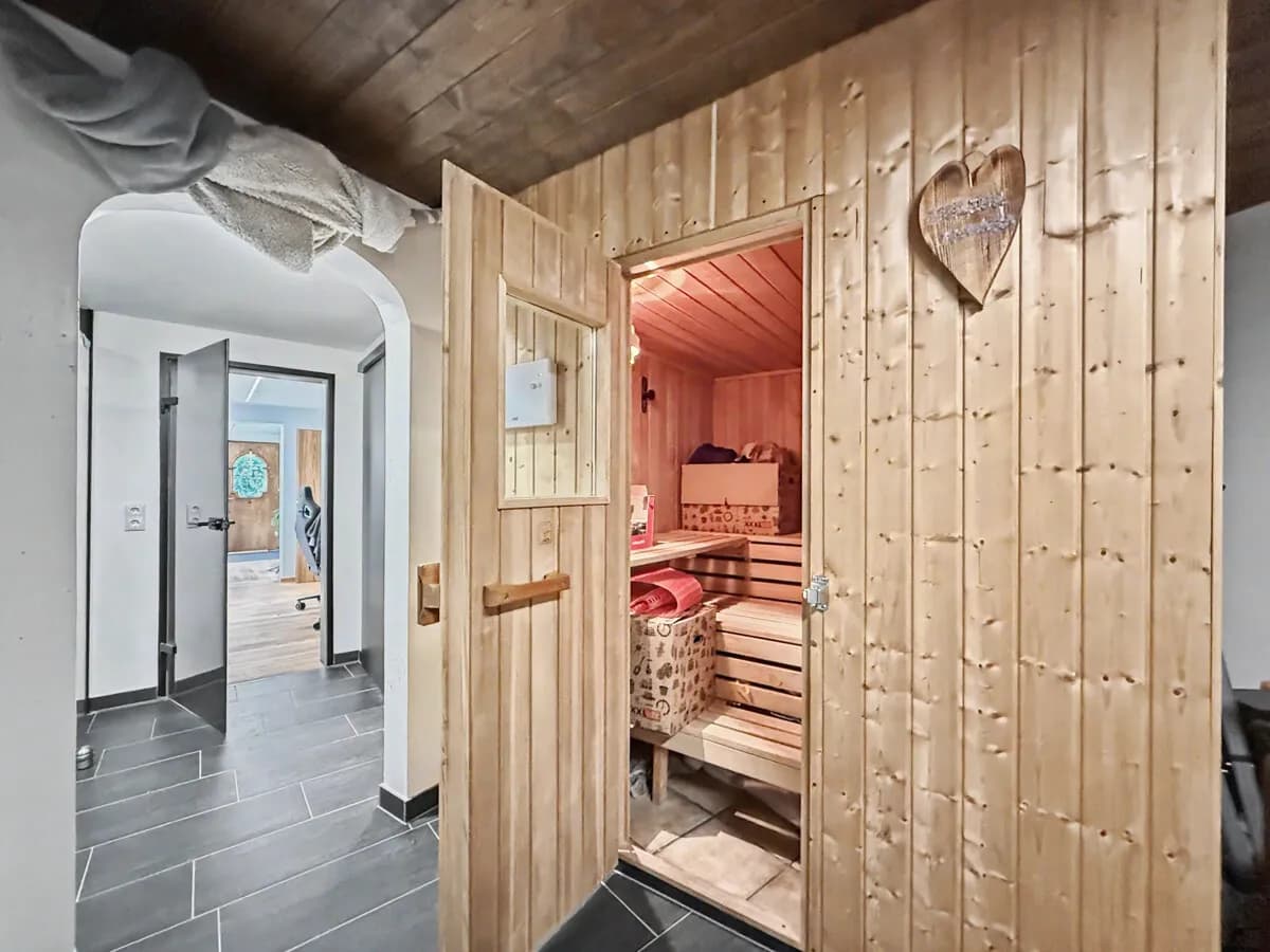 10-Zimmer-Gewerbeimmobilie kaufen in Kufstein – 365 m², € 1.295.000 – Bild 46 von 57