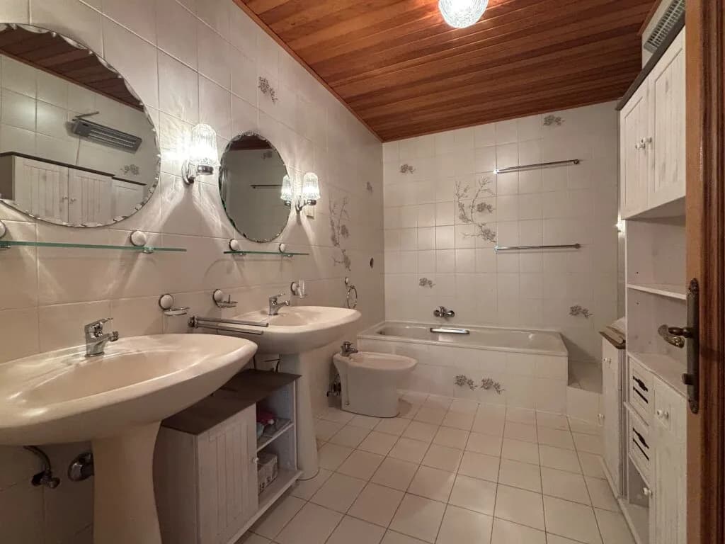 7-Zimmer-Haus kaufen in Mistelbach – 238 m², € 240.000 – Bild 14 von 26