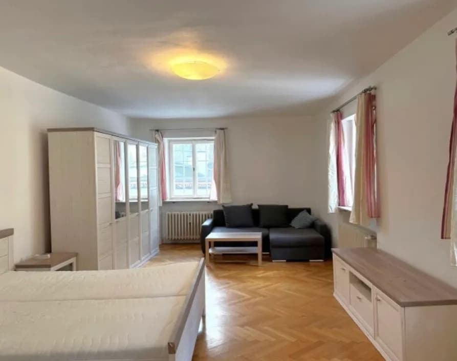 Wohnung mieten in Salzburg Stadt – 50 m², € 1.084 – Bild 2 von 3