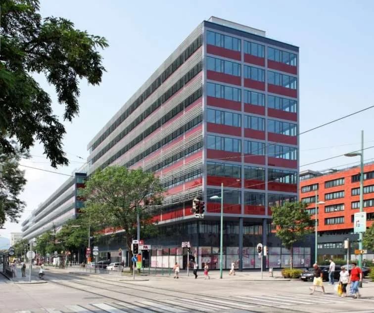 Gewerbeimmobilie mieten in Wien – 335 m², € 15