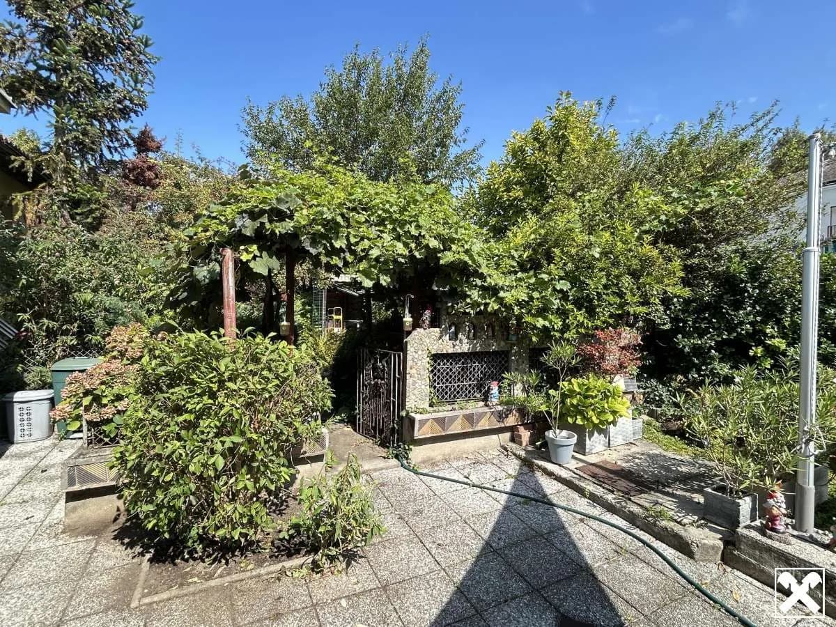 10-Zimmer-Gewerbeimmobilie kaufen in Wien – 212,7 m², € 978.000 – Bild 2 von 12
