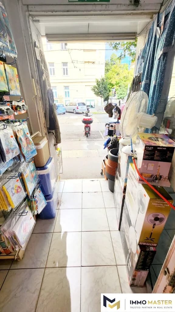 4-Zimmer-Gewerbeimmobilie mieten in Wien – 233 m², € 2.197
