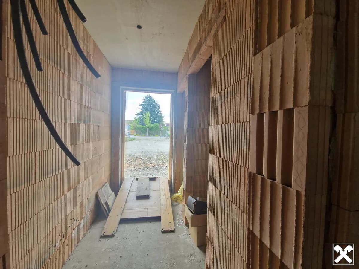 4-Zimmer-Haus kaufen in Tulln – 100 m², € 229.000 – Bild 3 von 11