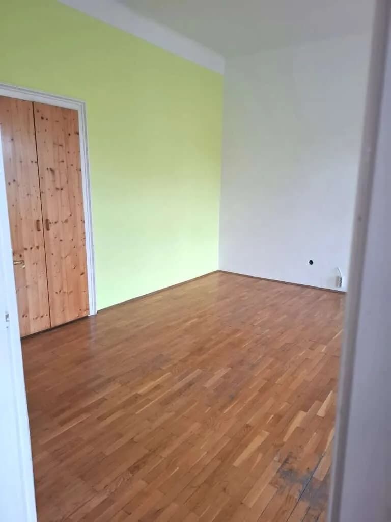 4-Zimmer-Gewerbeimmobilie mieten in Hollabrunn – 96 m², € 1.024 – Bild 6 von 10