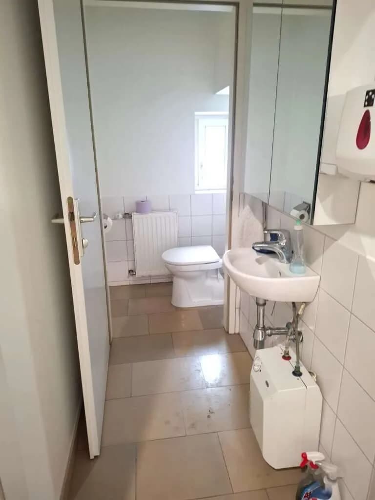 4-Zimmer-Gewerbeimmobilie mieten in Hollabrunn – 96 m², € 1.024 – Bild 9 von 10