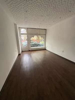 2-Zimmer-Gewerbeimmobilie mieten in Baden – 45 m², € 896 – Bild 6 von 7