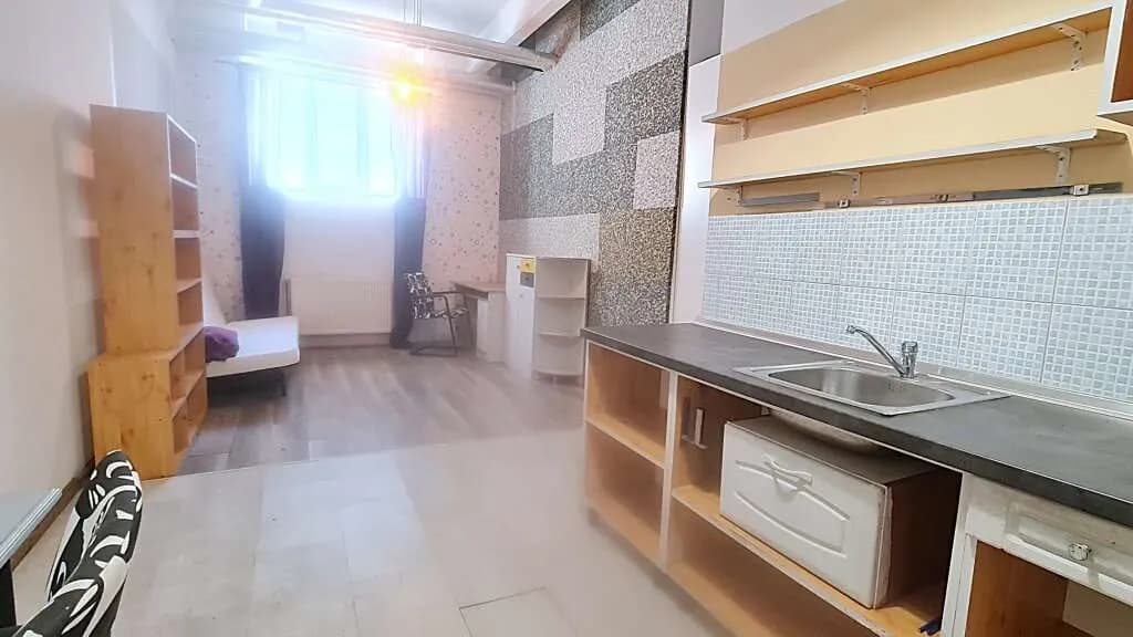 6-Zimmer-Gewerbeimmobilie kaufen in Wien – 127 m², € 199.000 – Bild 11 von 14