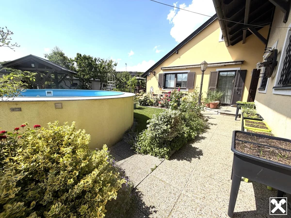 5-Zimmer-Haus kaufen in Mödling – 180 m², € 699.000 – Bild 1 von 32