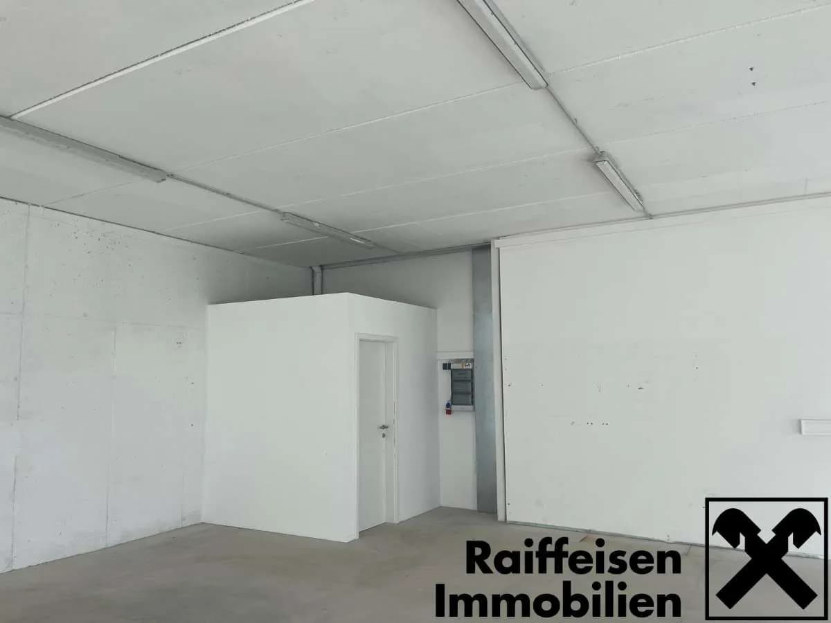 1-Zimmer-Immobilie mieten in Lienz – 119 m², € 7 – Bild 3 von 5