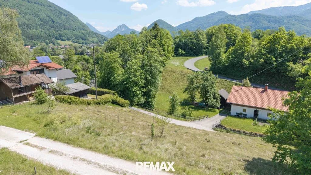 Grundstück kaufen in Gmunden – 1 434 m², € 129.500 – Bild 2 von 4