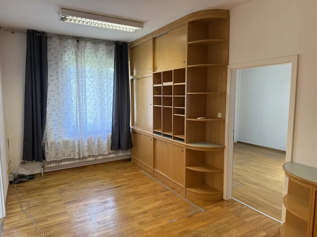 Gewerbeimmobilie mieten in Eisenstadt – 325 m², € 3.345 – Bild 8 von 12