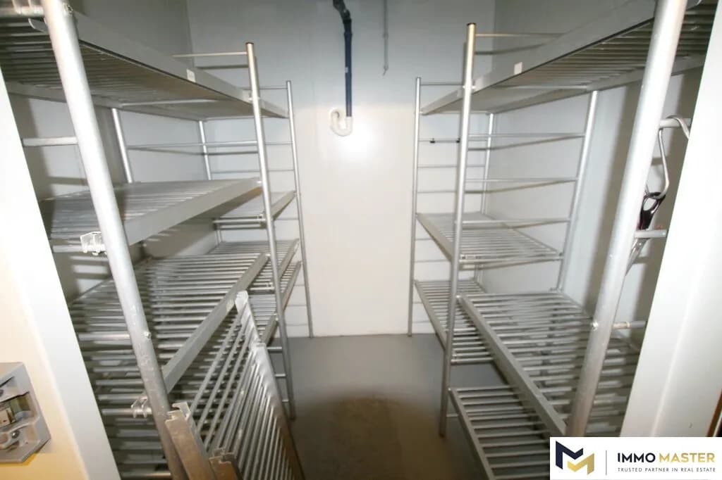 Gewerbeimmobilie kaufen in Wien – 390 m², € 800.000 – Bild 14 von 28