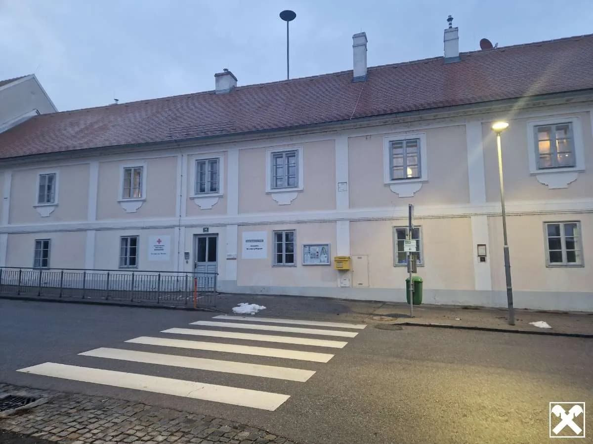 3-Zimmer-Gewerbeimmobilie kaufen in Tulln – 99 m², € 199.000