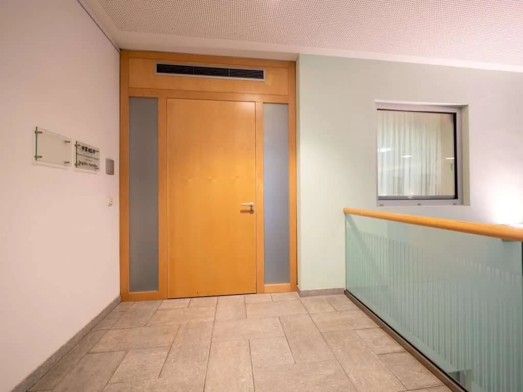 3-Zimmer-Gewerbeimmobilie mieten in Vöcklabruck – 72 m², € 989 – Bild 7 von 14
